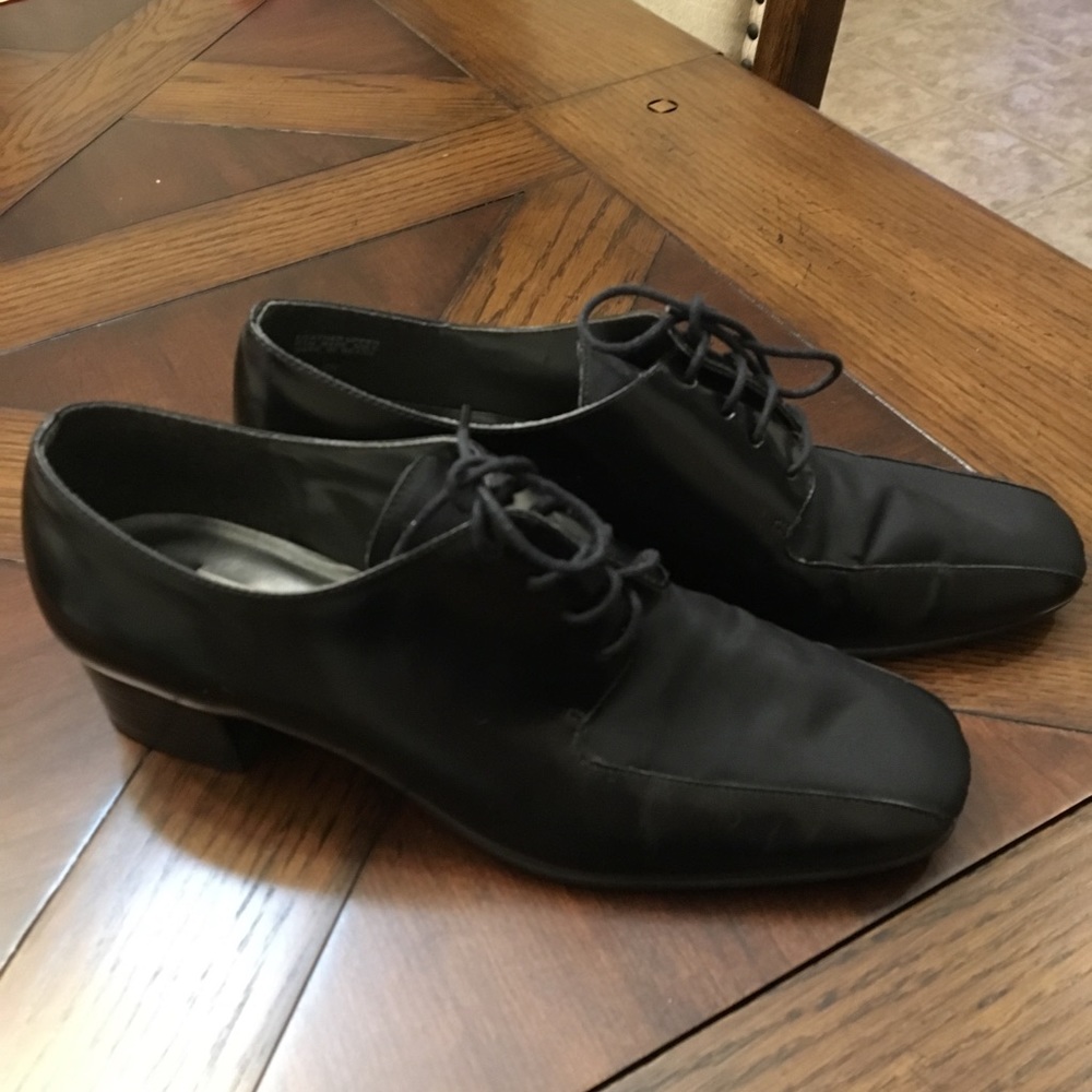 Black Calico Size 8 Black Women’s Shoes